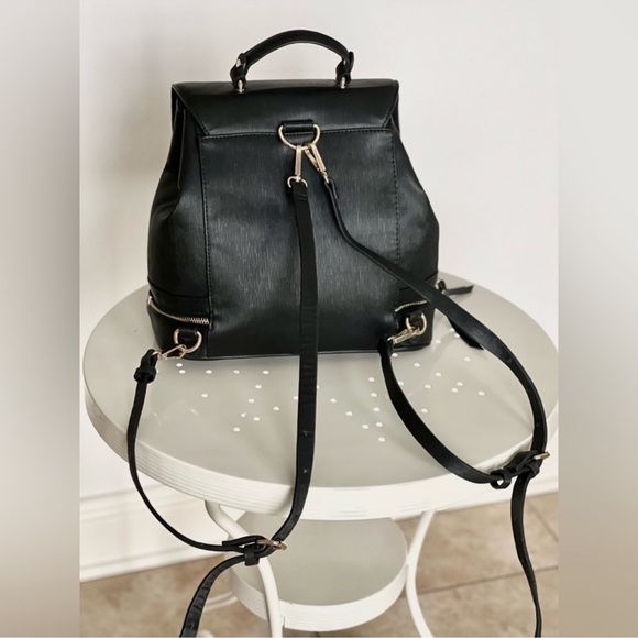 ZARA Convertible Backpack/Purse Bag Hard Shell Black with Gold Hardware - Picture 7 of 12